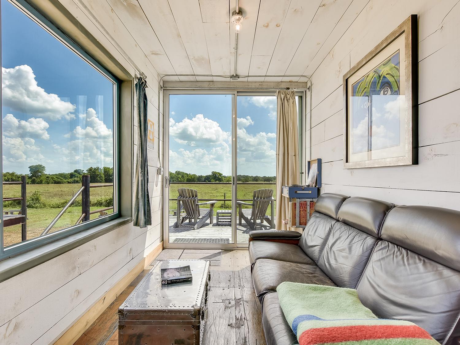 Flophouze Shipping Container Hotel Round Top Zimmer foto